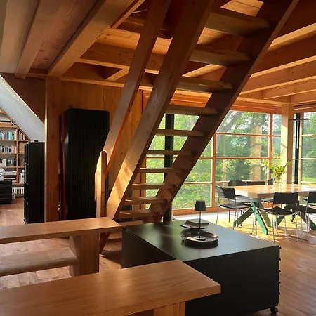 Atelier-turm Tatil Evi *