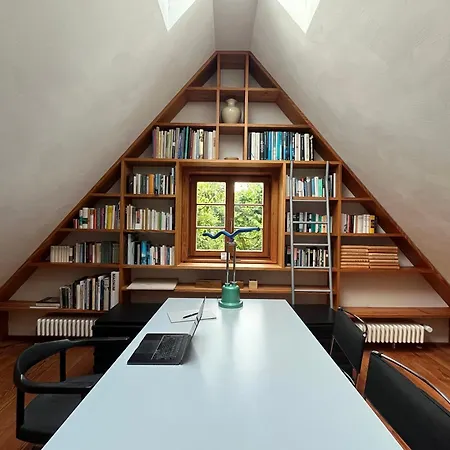 Atelier-turm Tatil Evi *